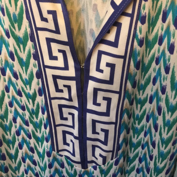 Absolutely STUNNING Diane von furstenberg tunic - Picture 4 of 6